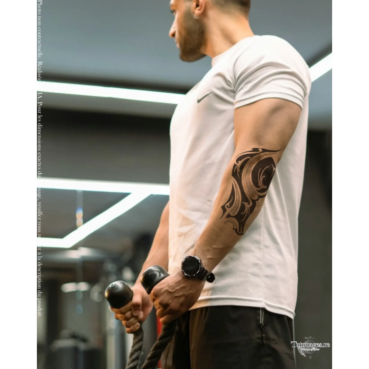 Tatouage éphémère noir : Elan tribal (sur coude)