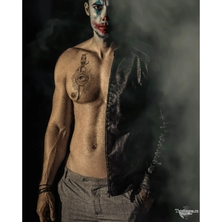 Tatouage éphémère noir : La Lame de l'Esprit (sur torse)