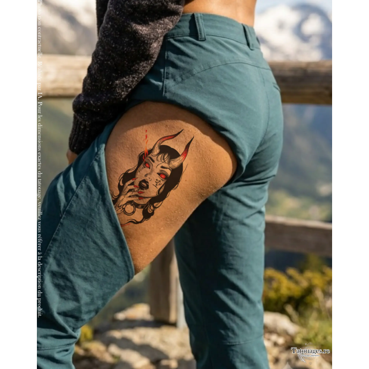 Tatouage éphémère couleur : L'Éveil de la Succube. (sur cuisse)